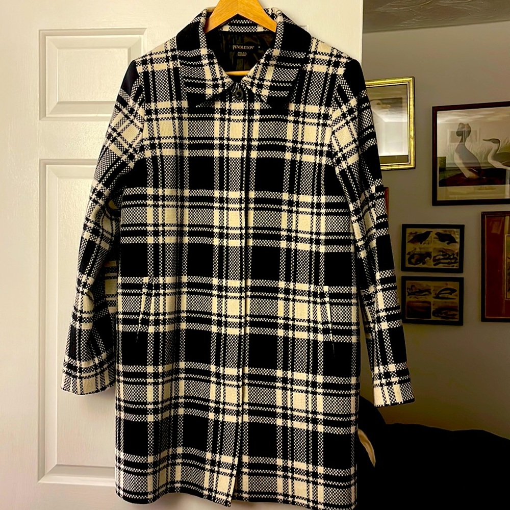 Beautiful NWOT Pendleton Wool Plaid Coat read description for size